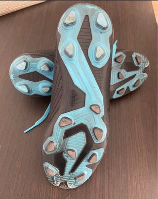 Botas de fútbol Adidas Predator Negras y Azules