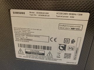 TV Samsung 40” Smart TV Serie MU6125