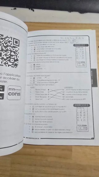 Livre Interactif - DELF B1 60 Activités Pour Mi...