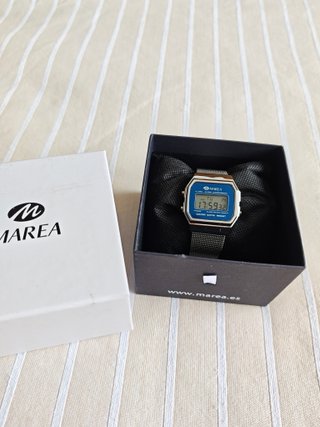 Reloj de pulsera MAREA (estilo Casio). NUEVO.