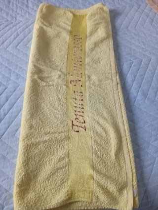 Asciugamano giallo 140x88 cm