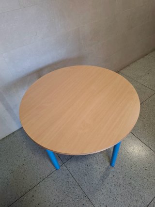 Mesa redonda Hermex patas azules