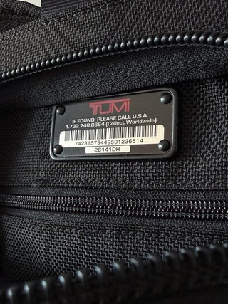 Maletín Tumi Negro Piel/Nylon Balístico Expandible