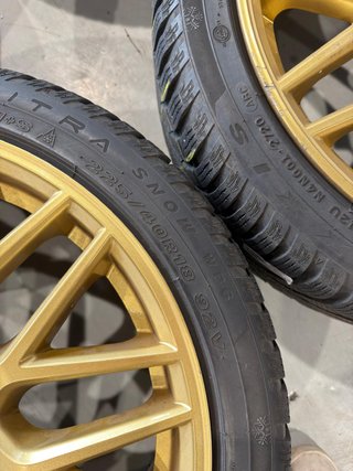 Llantas 18"  Grupo VAG 5x112 Doradas