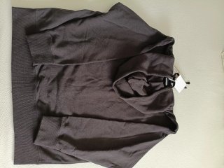 Sudadera Puma con capucha negra