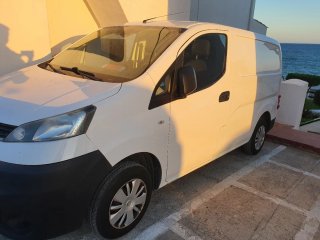 Nissan NV200 2016