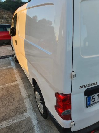 Nissan NV200 2016