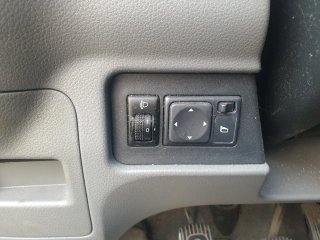 Nissan NV200 2016