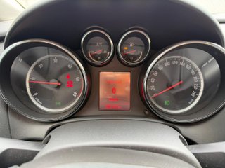 Opel Astra 110CV 2012