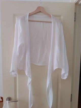 Blusa playera blanca transparente