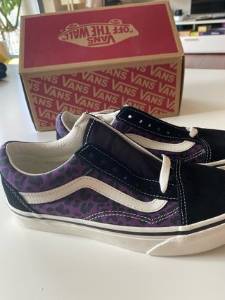 Zapatillas Vans Old Skool Morado Leopardo