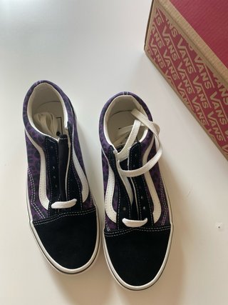 Zapatillas Vans Old Skool Morado Leopardo