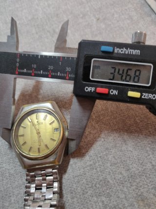 Due orologi vintage. Wintex e Bondix.