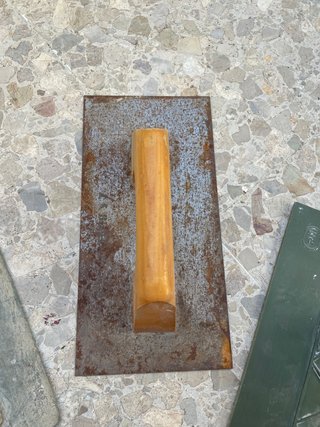 Llanas de albañilería (3 unidades)