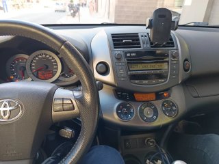 Toyota RAV4 2009