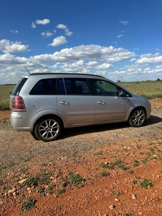 Opel Zafira 2005