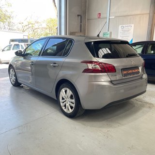 Peugeot 308 2016