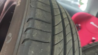 Michelin Primacy 4 235/55/19 105W "Acustic"