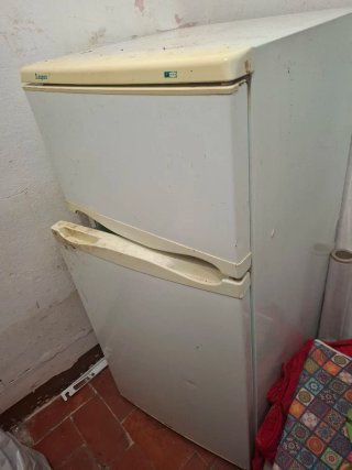 Nevera pequeña