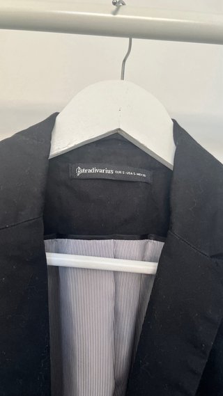 Chaqueta Stradivarius Negra Talla S