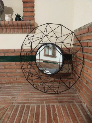 Espejo decorativo geométrico negro