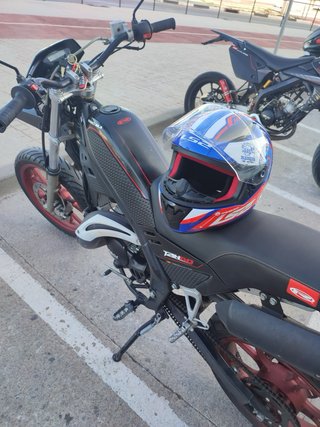 Rieju Tango 49cc Manual Negra/Roja
