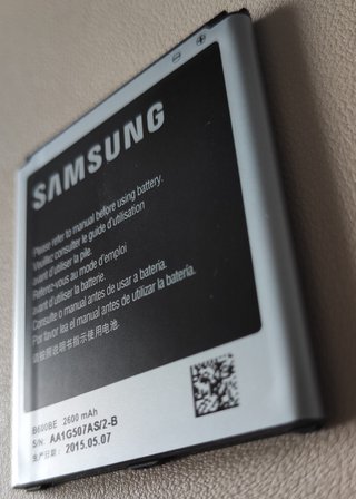 Batería y Tapa Trasera de Samsung Galaxy S4 blanco