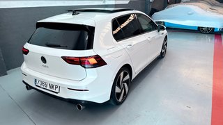 Volkswagen Golf 2021