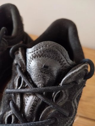 ADIDAS OZWEEGO ZAPATILLAS