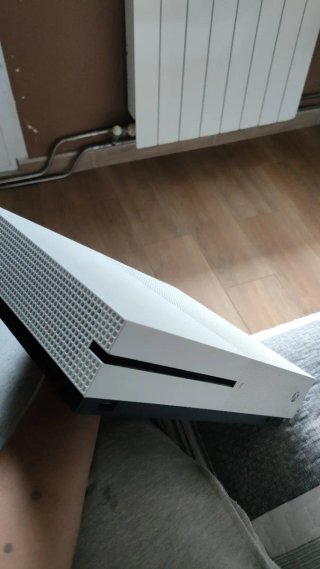Xbox One S Blanca