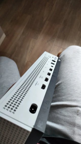 Xbox One S Blanca