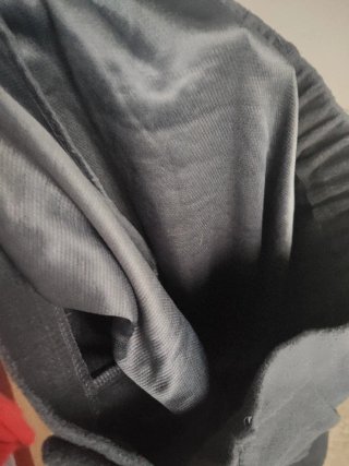 Pantalones grises oversize abrigados