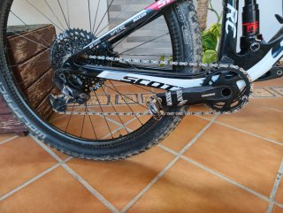 Scott Spark RC 900 Carbono con ruedas de carbono