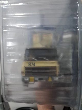 Camión Montaña S.A. 1:43