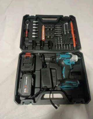 Pistola de impacto con maletín y herramientas
