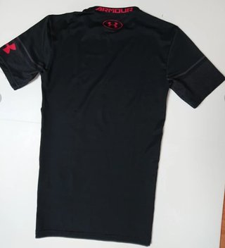 Camiseta Under Armour Star Wars Darth Vader