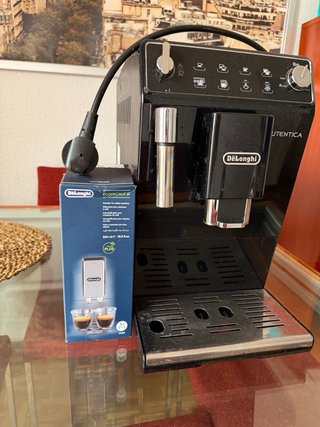 Cafetera DeLonghi Autentica Automática