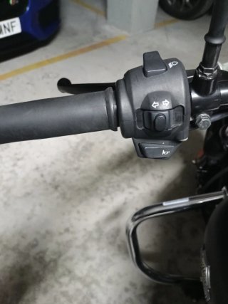 Harley Davidson Street 750 Negra