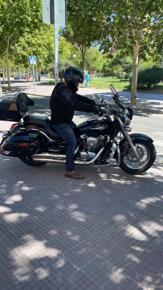 Kawasaki Vulcan 900 Classic Negra