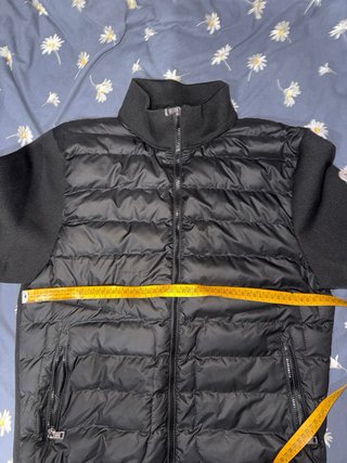 Chaqueta Moncler acolchada y de punto