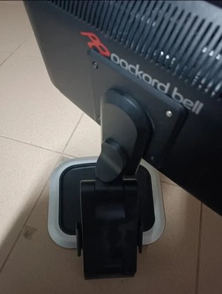 Soporte Monitor Negro y Plateado