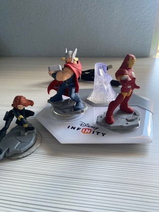 Disney Infinity PS3 + 5 Accesorios