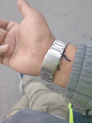 Reloj Casio Azul y Plateado