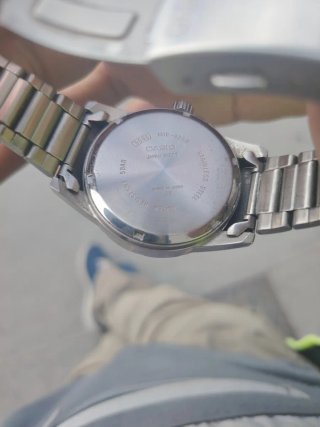 Reloj Casio Azul y Plateado