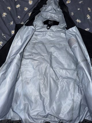 Chaqueta Arc'teryx Negra Impermeable