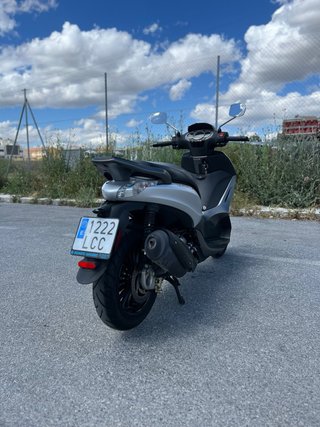 Piaggio Beverly 300i Plata 2019