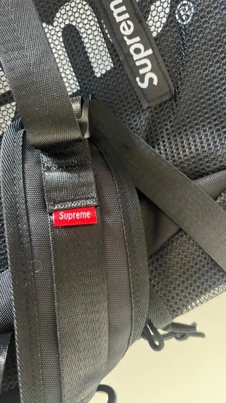 Mochila Supreme Negra