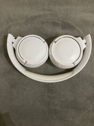 Cascos JBL Tune Blancos