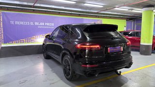 Porsche Cayenne 2016