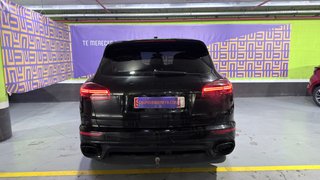 Porsche Cayenne 2016